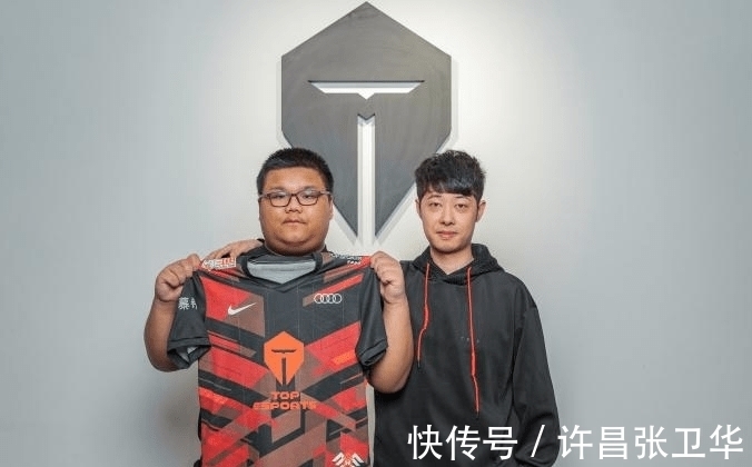 某知名青年 某知名青年