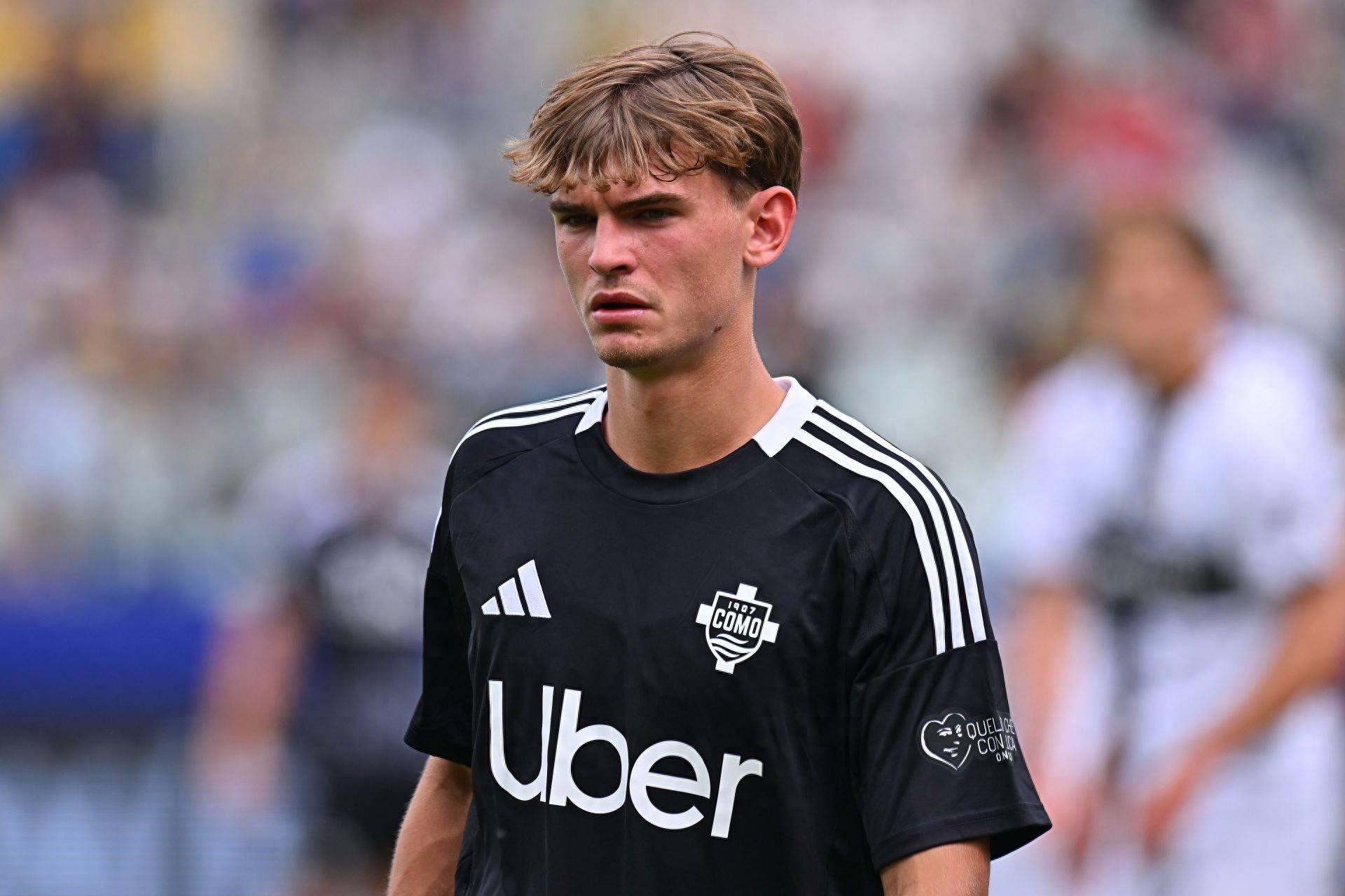 哪怕是在很 哪怕是在很